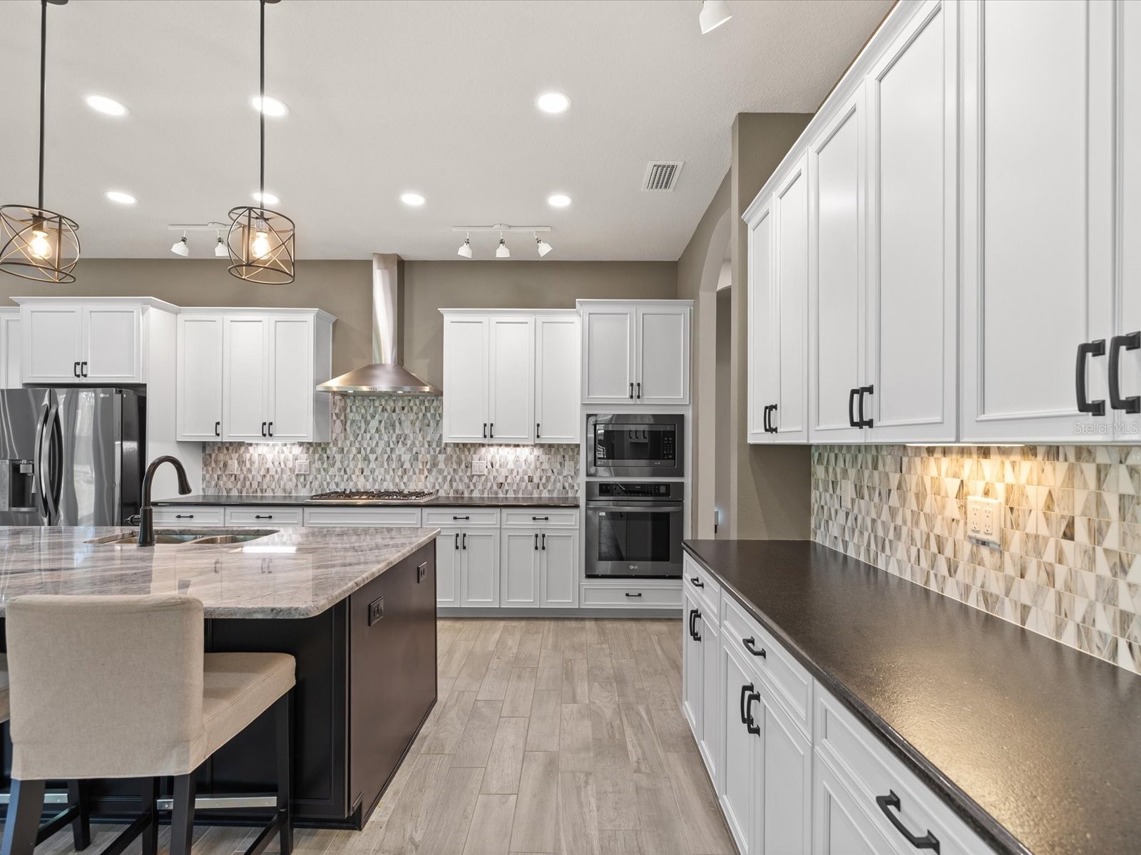 11981 Robina Road Weeki Wachee FL 34614 W7884999 image11