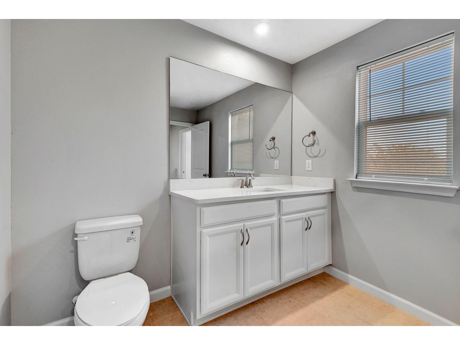 11981 Sky Acres Terrace Bradenton FL 34211 A4680968 image18