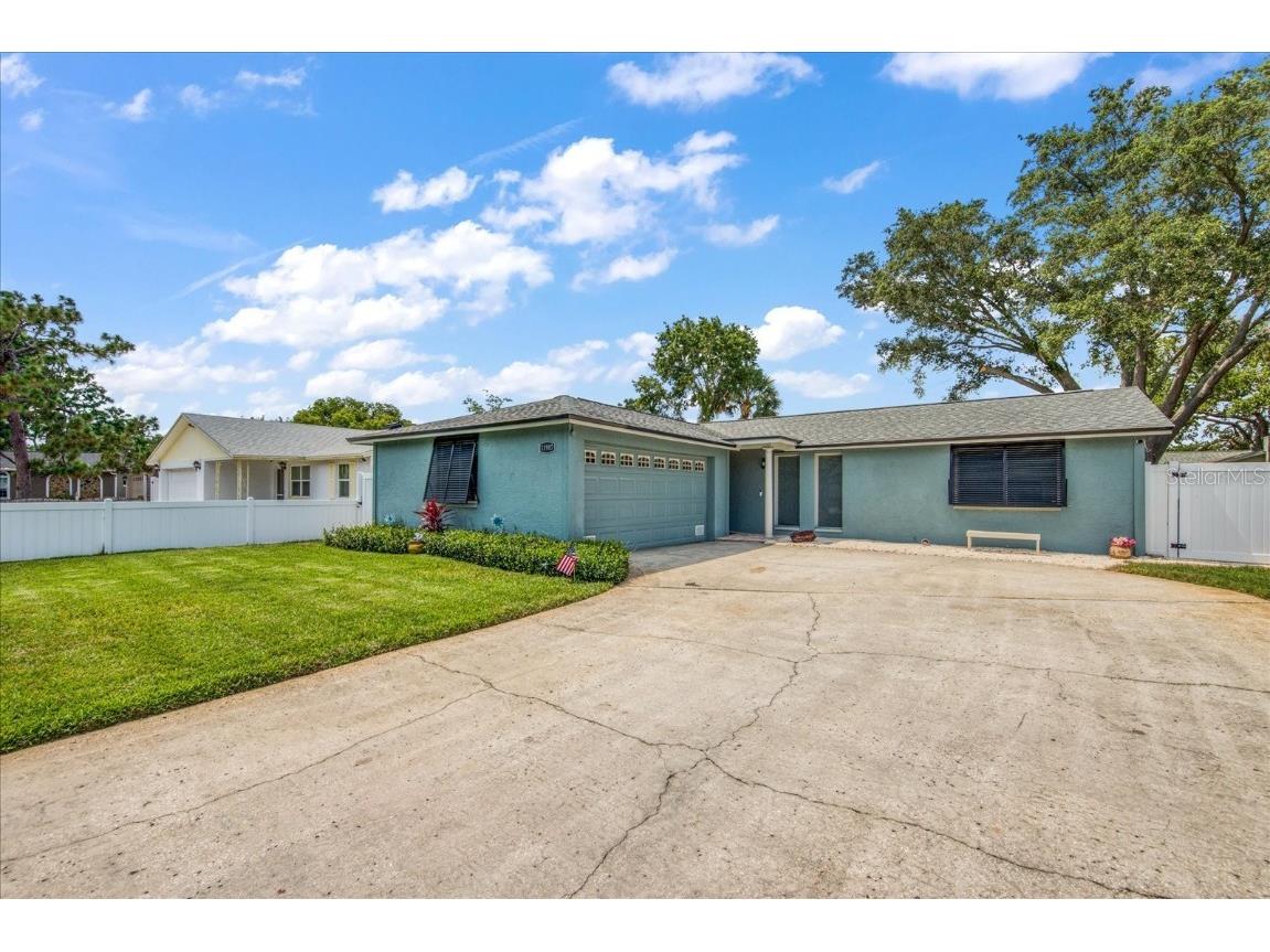 11987 106th Avenue Seminole FL 33778 TB8457176 image1