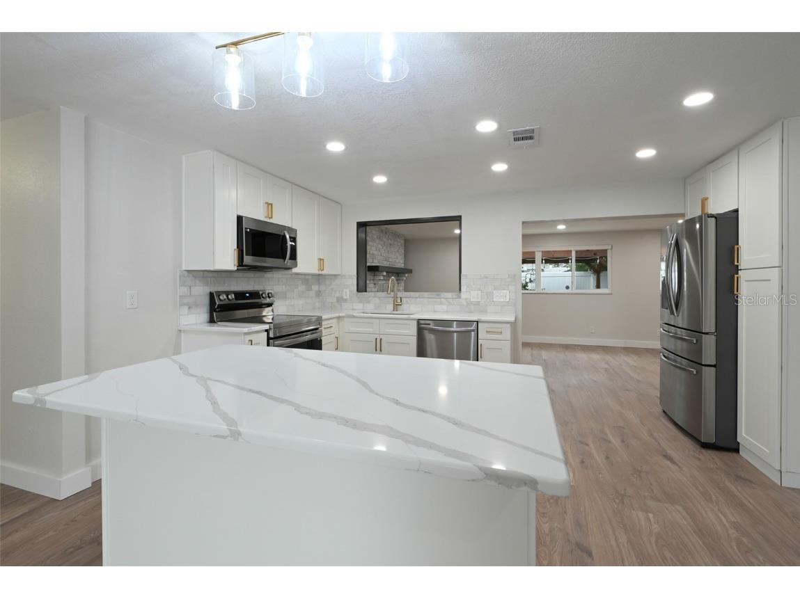 11987 106th Avenue Seminole FL 33778 TB8457176 image12