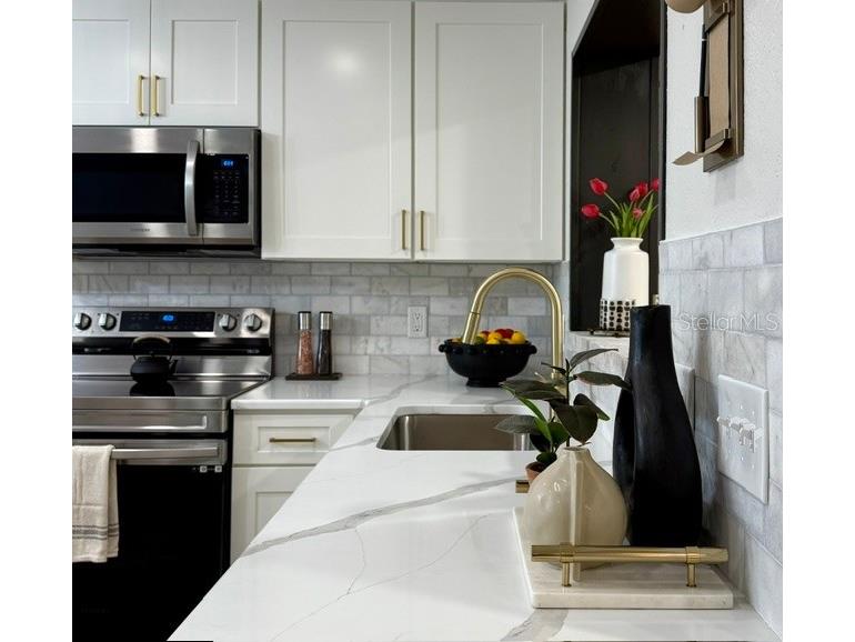 11987 106th Avenue Seminole FL 33778 TB8457176 image15