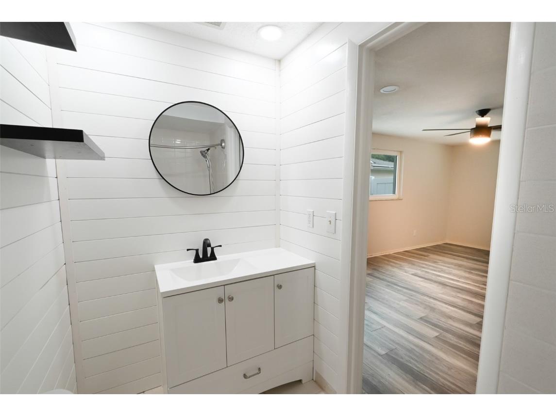 11987 106th Avenue Seminole FL 33778 TB8457176 image25