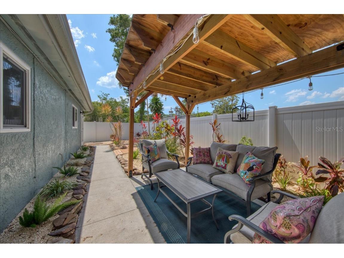 11987 106th Avenue Seminole FL 33778 TB8457176 image38