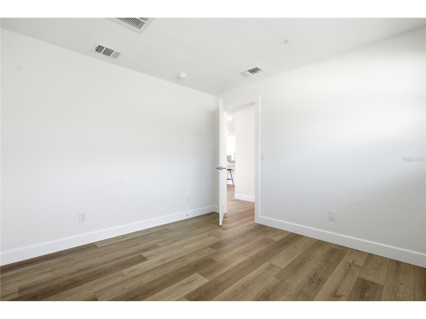 1199 Keene Road Dunedin FL 34698 TB8523415 image20