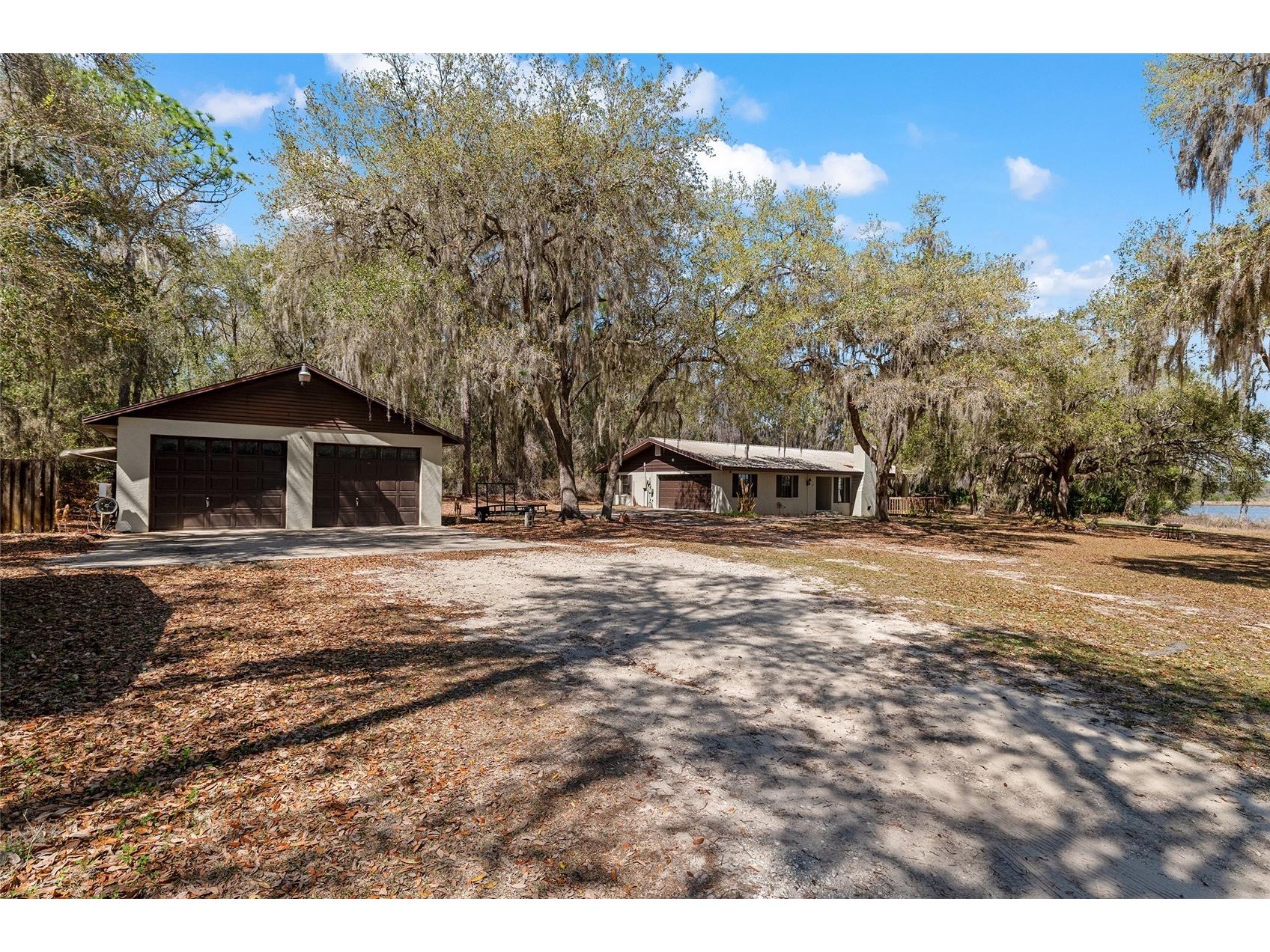 11990 SE 112th Avenue Road Belleview FL 34420 - LAKE BOWERS OM720274 image9