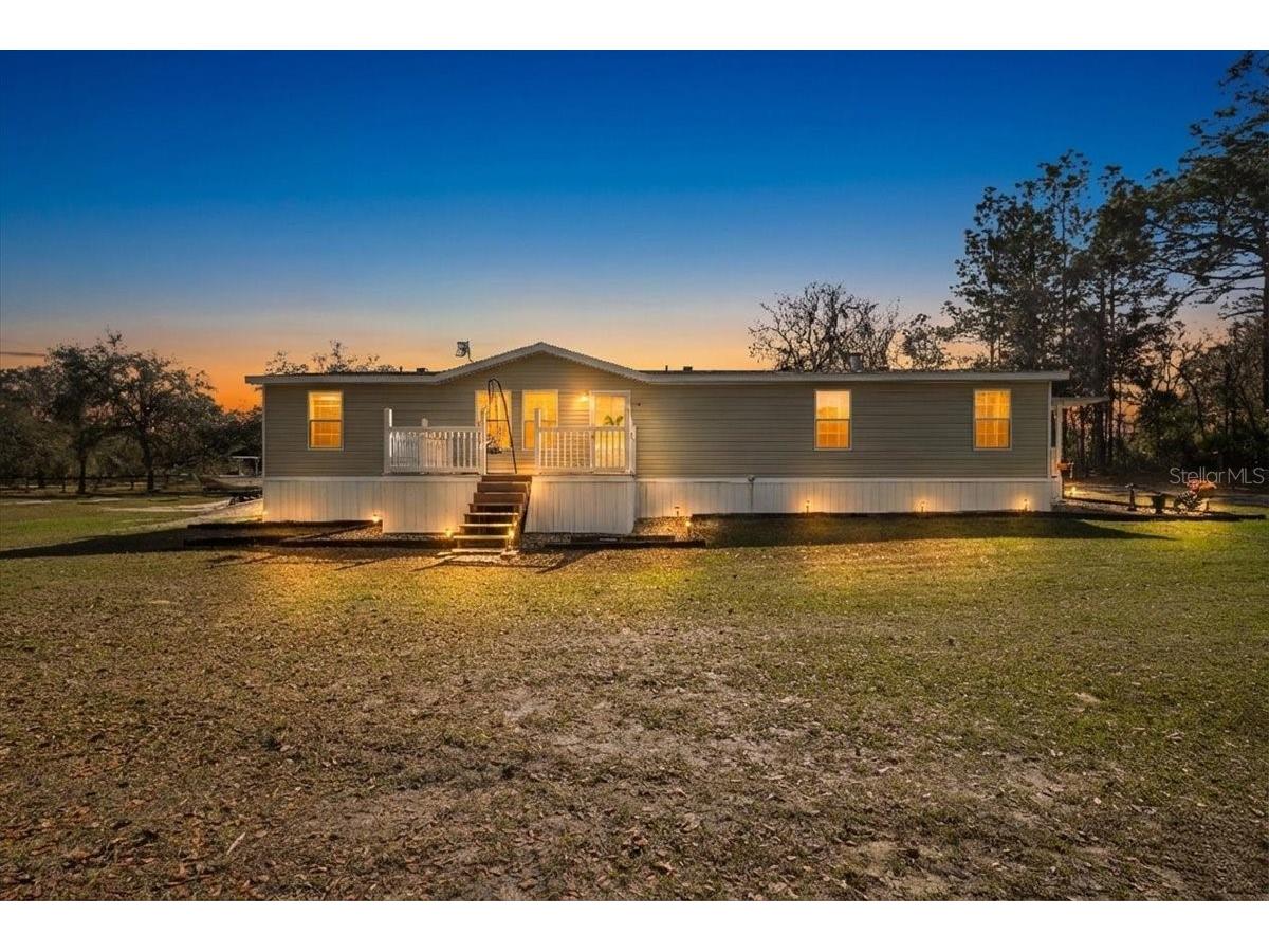 11990 SE 55th Lane Morriston FL 32668 W7882165 image1