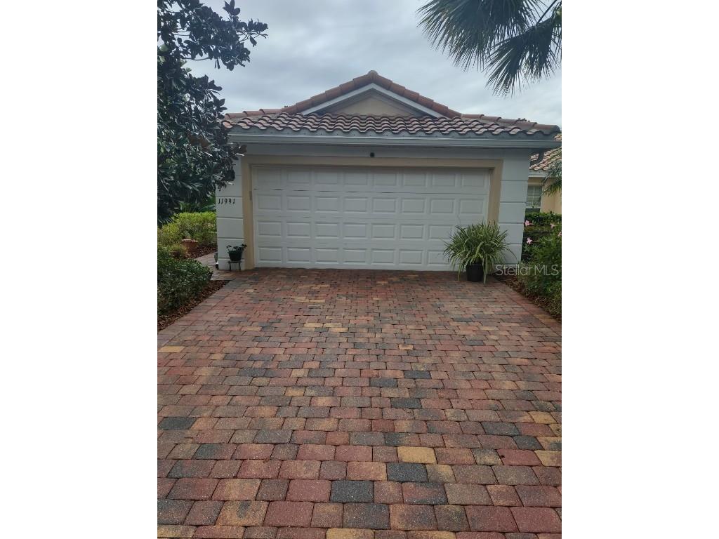 11991 Fiore Drive Orlando FL 32827 T3488043 image1