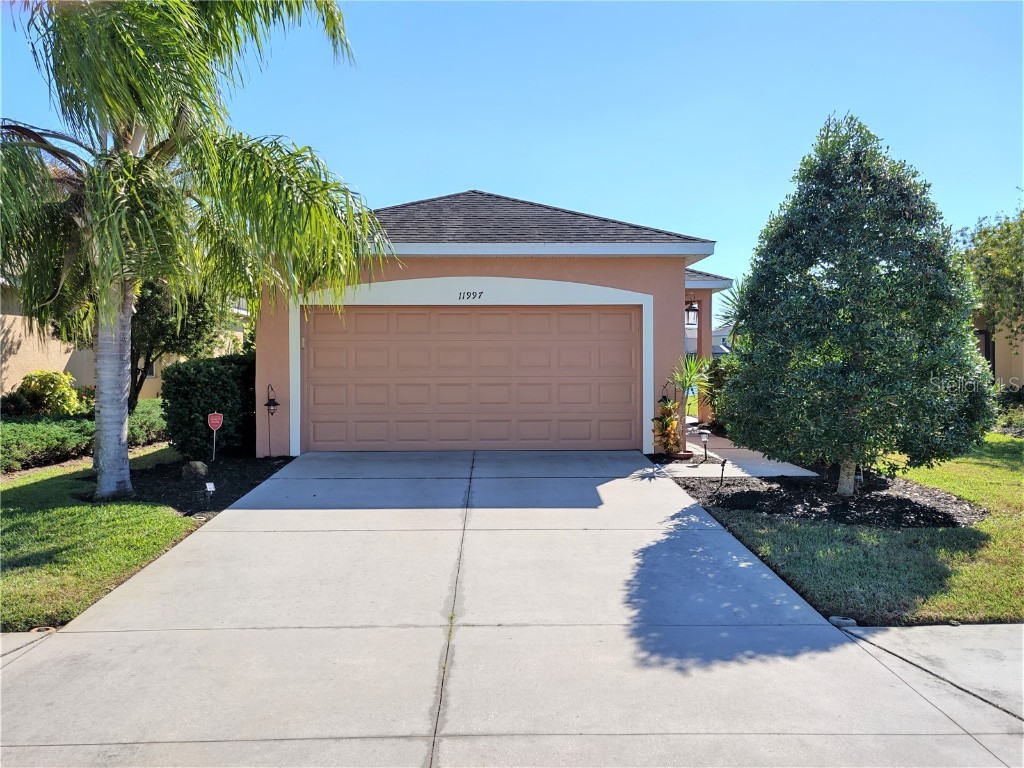 11997 Tempest Harbor Loop Venice FL 34292 N6137199 image1