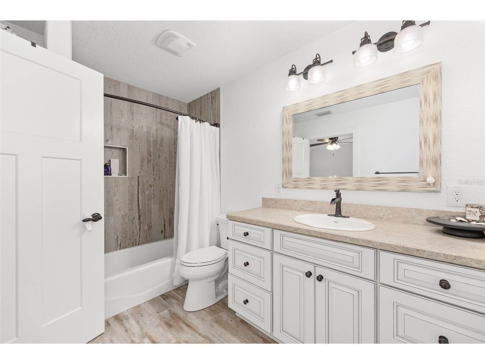 11999 County Road 223 Oxford FL 34484 OM712227 image27