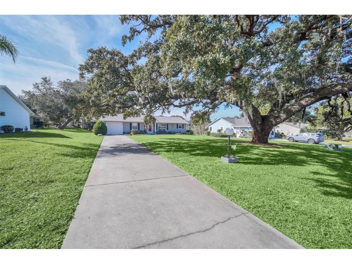 12 Brigadoon Circle Leesburg FL 34788 G5076279 image1