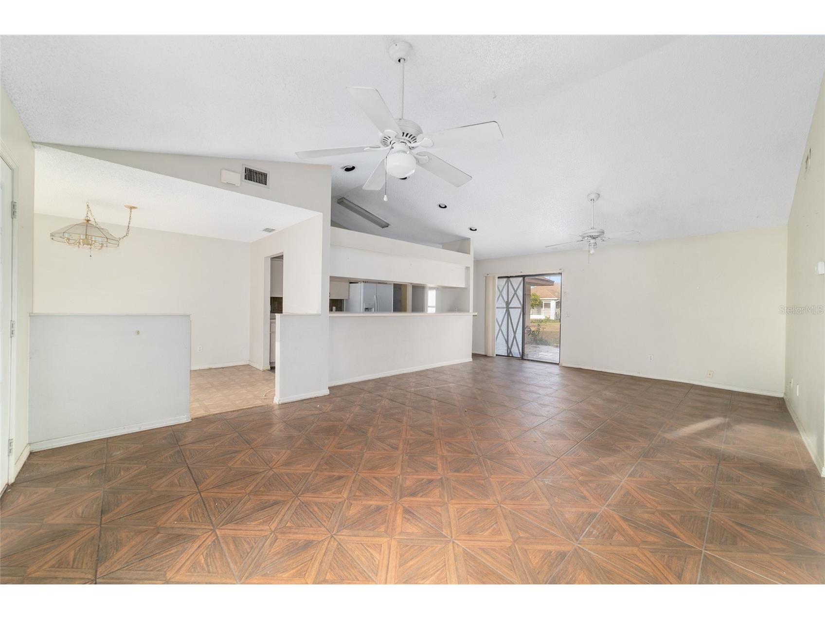 12 Cedar Terrace Ocala FL 34472 OM715952 image3