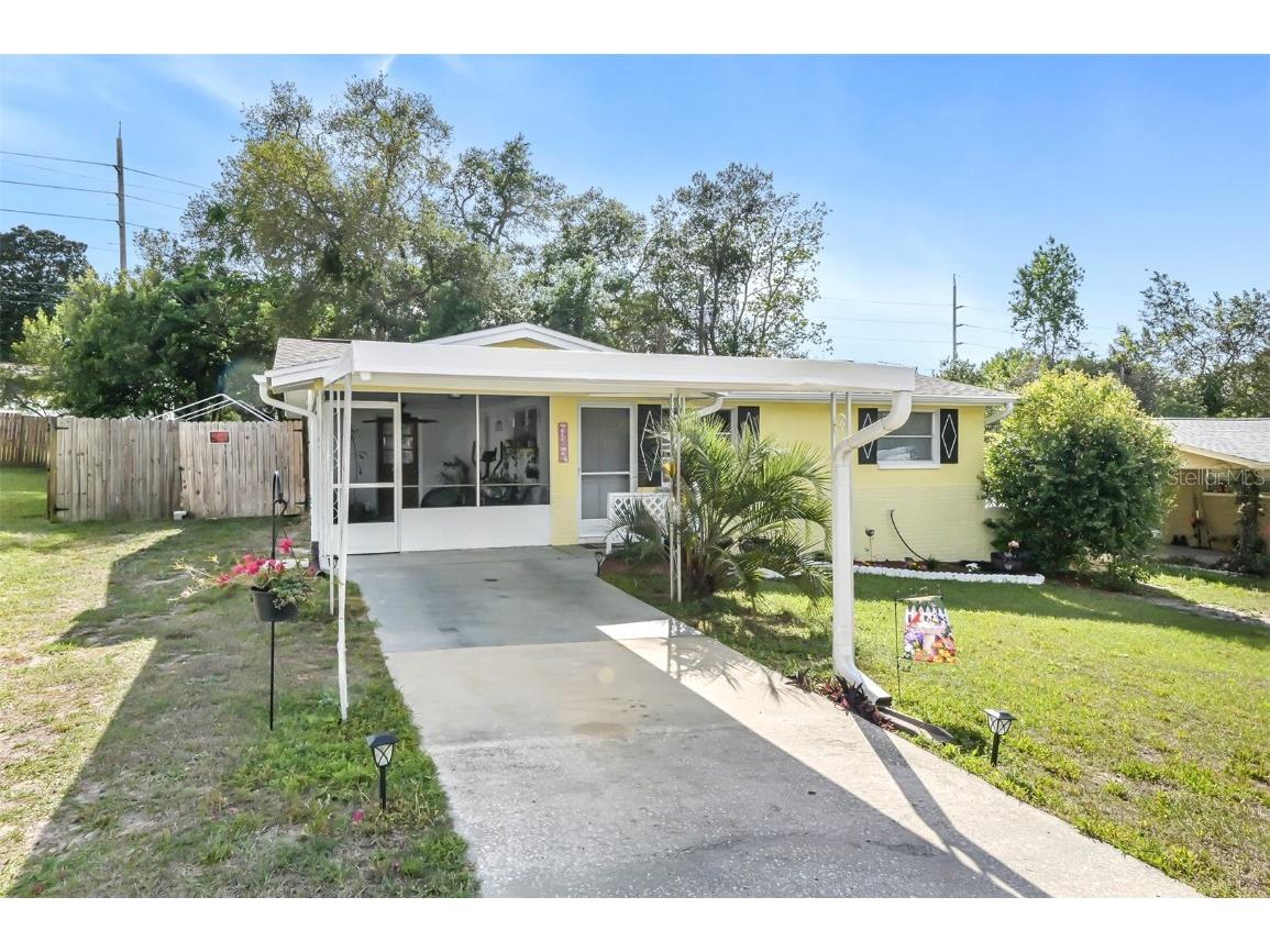 12 E Golden Street Beverly Hills FL 34465 OM655281 image1