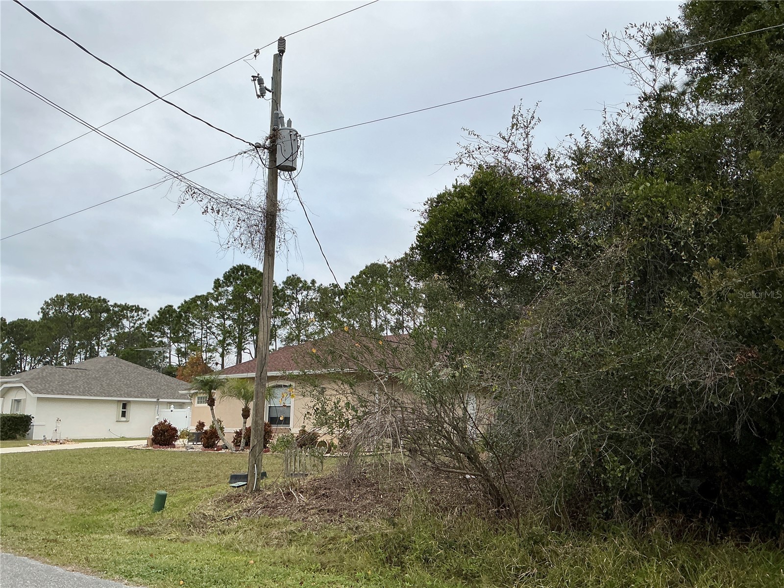 12 Fayy Lane Palm Coast FL 32137 OM722985 image3