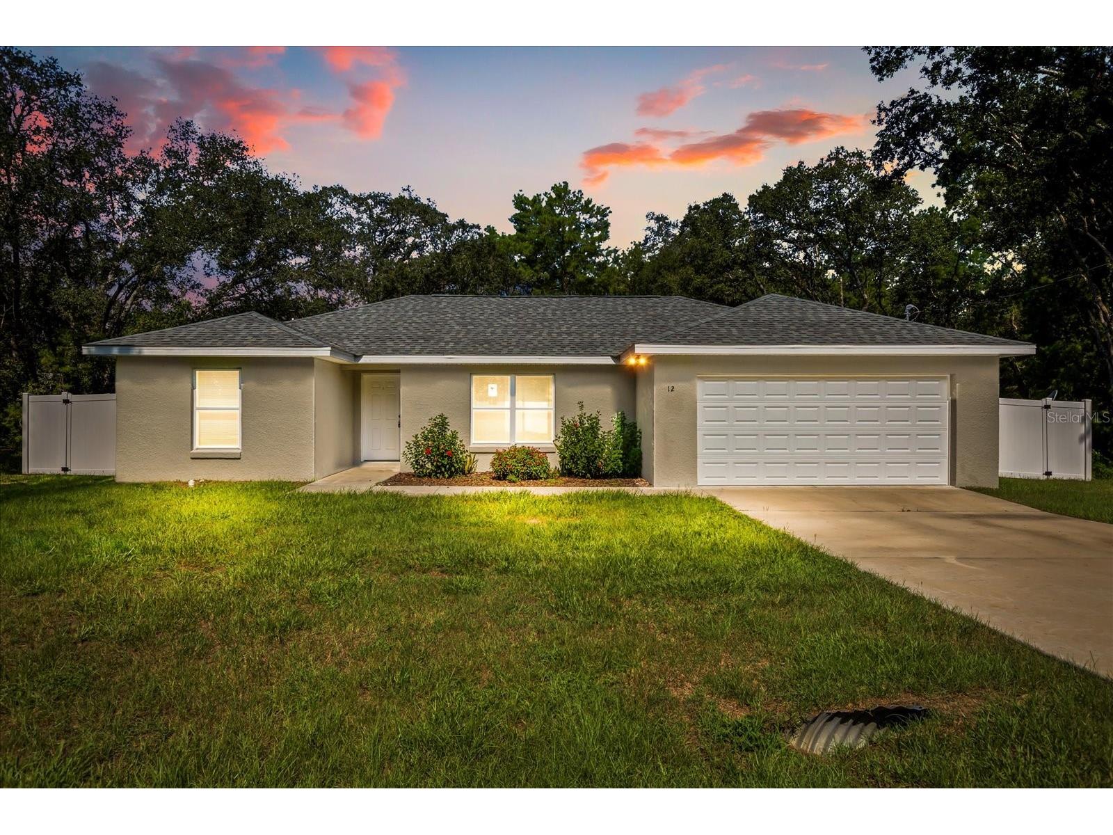 12 Fisher Trace Place Ocklawaha FL 32179 O6338283 image1