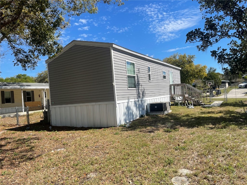 12 Flamingo Boulevard Winter Haven FL 33880 P4933940 image1