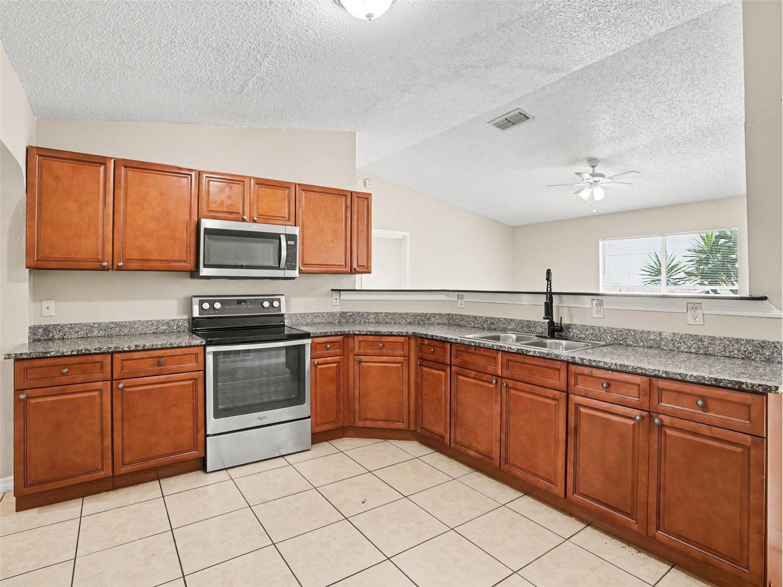 12 Herring Court Kissimmee FL 34759 O6418012 image8