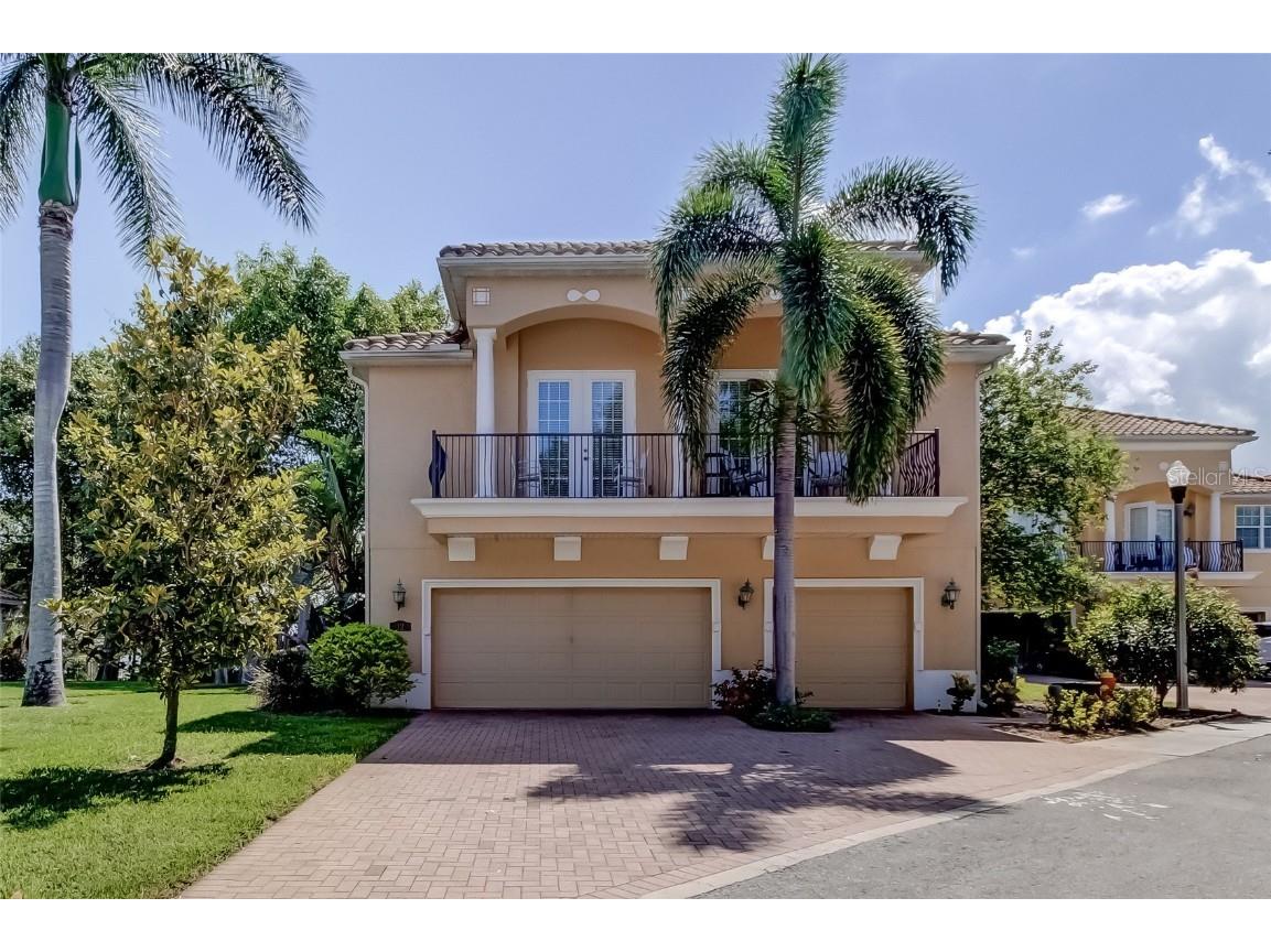 12 Mangrove Point Saint Petersburg FL 33705 - LITTLE BAYOU/TAMPA BAY U8198359 image1