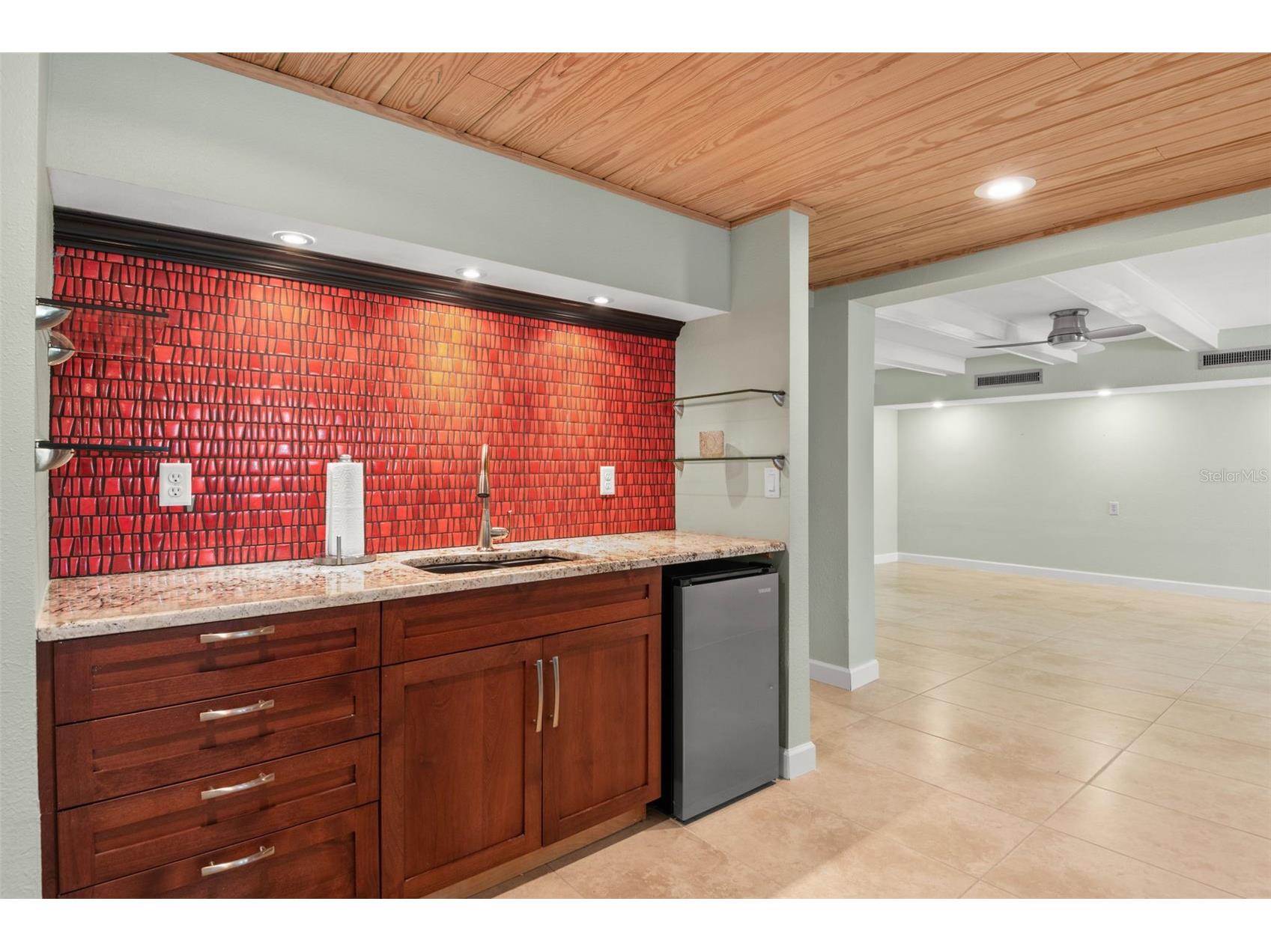 12 Mariner Drive Tarpon Springs FL 34689 TB8465438 image43