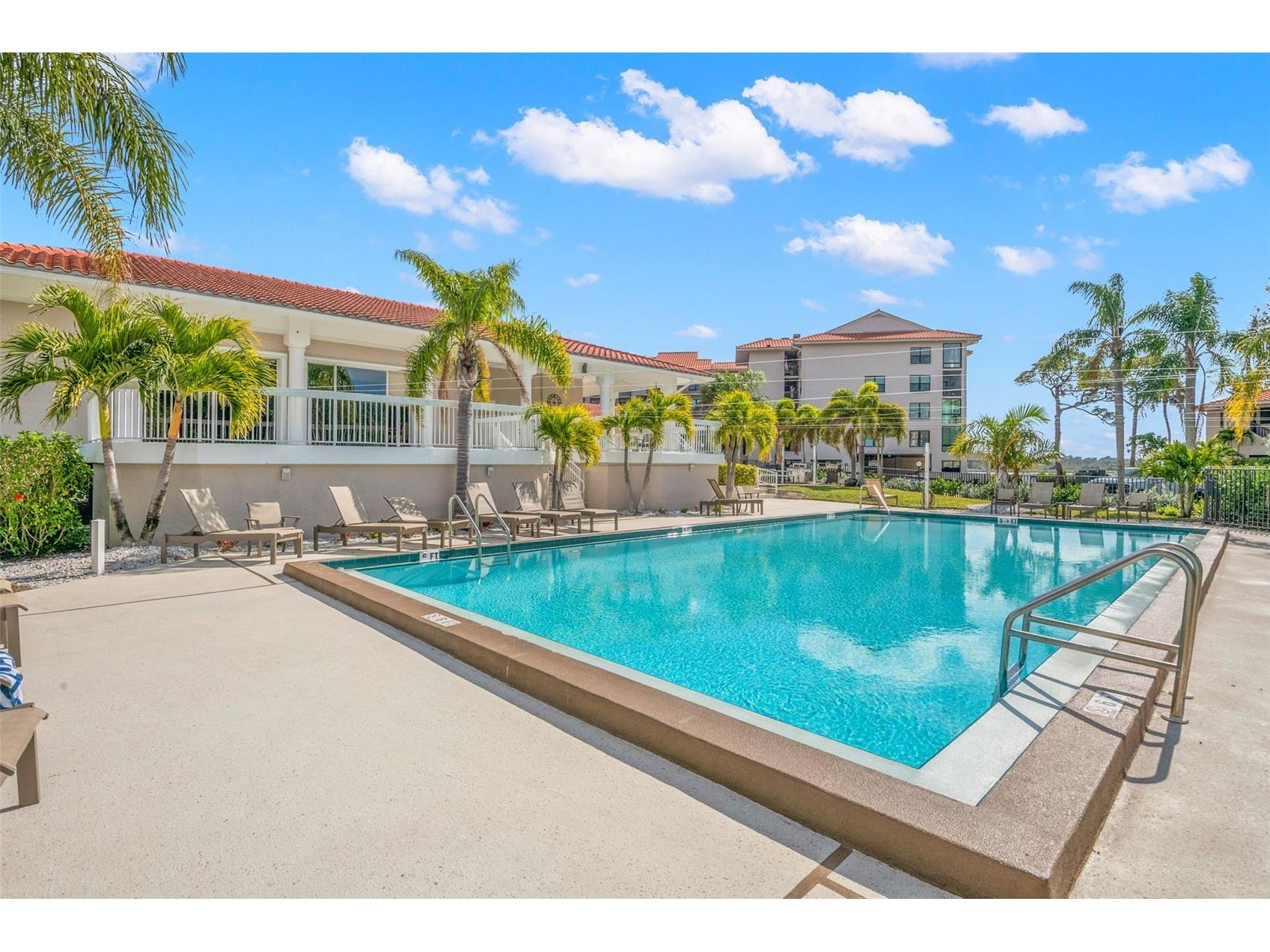 12 Mariner Drive Tarpon Springs FL 34689 TB8465438 image70