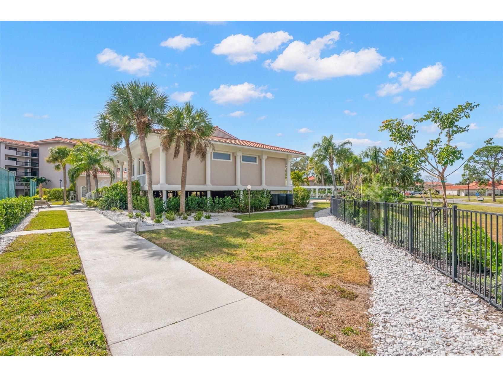 12 Mariner Drive Tarpon Springs FL 34689 TB8465438 image74