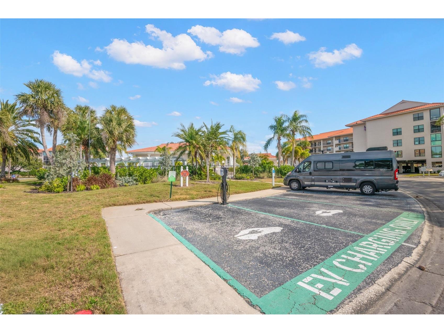 12 Mariner Drive Tarpon Springs FL 34689 TB8465438 image76