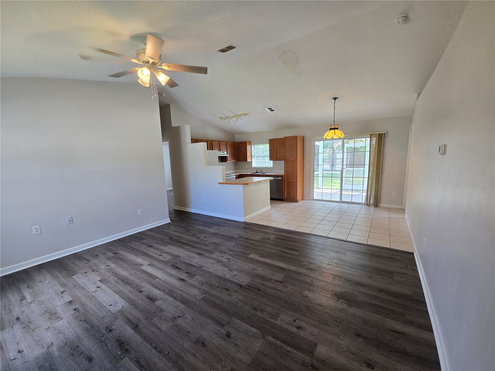 12 Pickcane Lane Palm Coast FL 32164 V4950112 image2