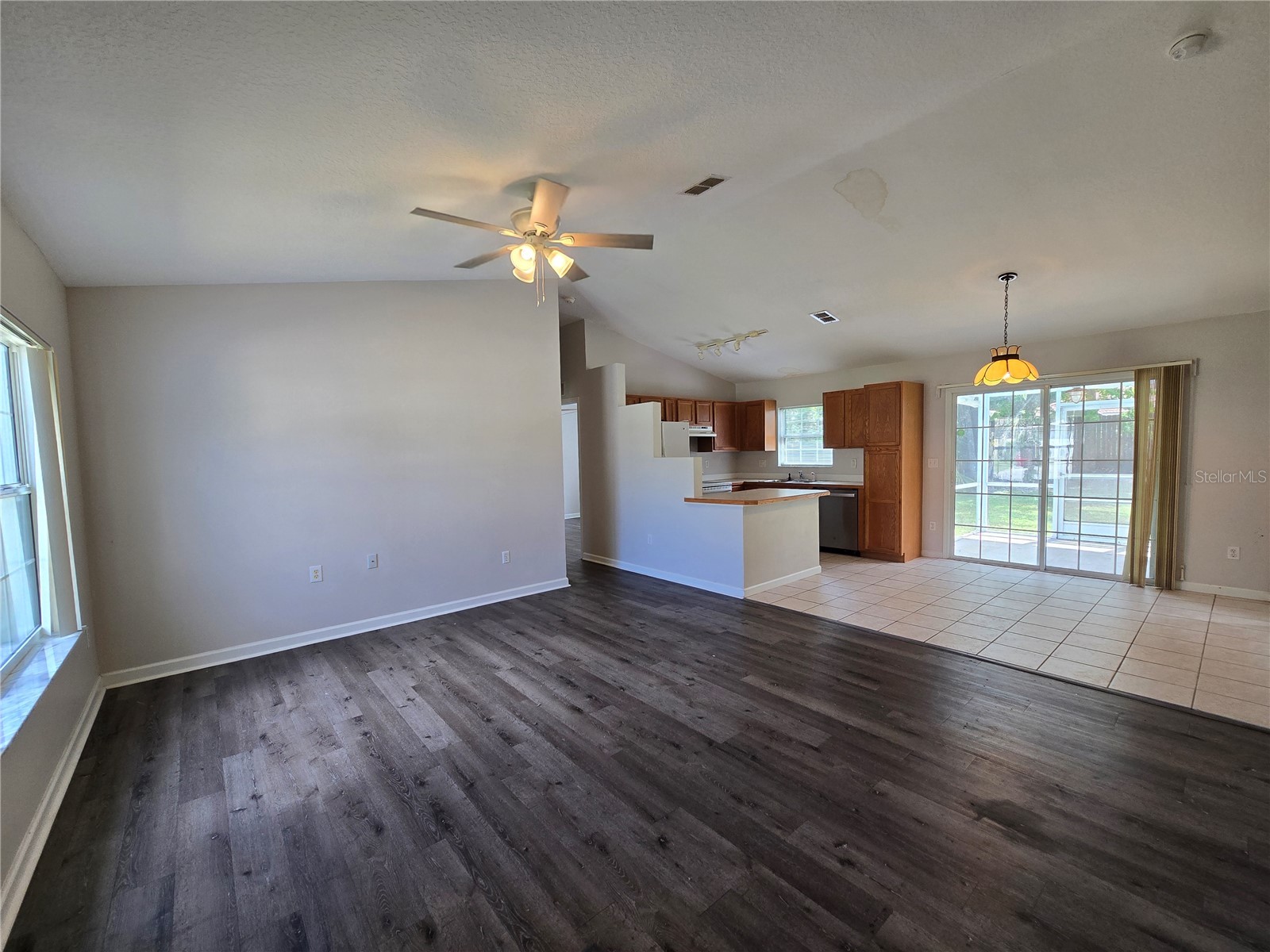 12 Pickcane Lane Palm Coast FL 32164 V4950112 image3