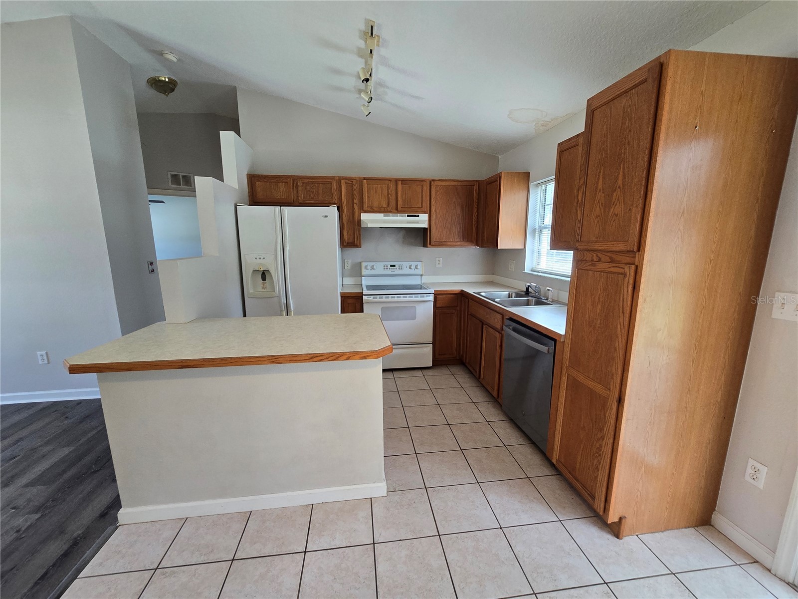 12 Pickcane Lane Palm Coast FL 32164 V4950112 image5