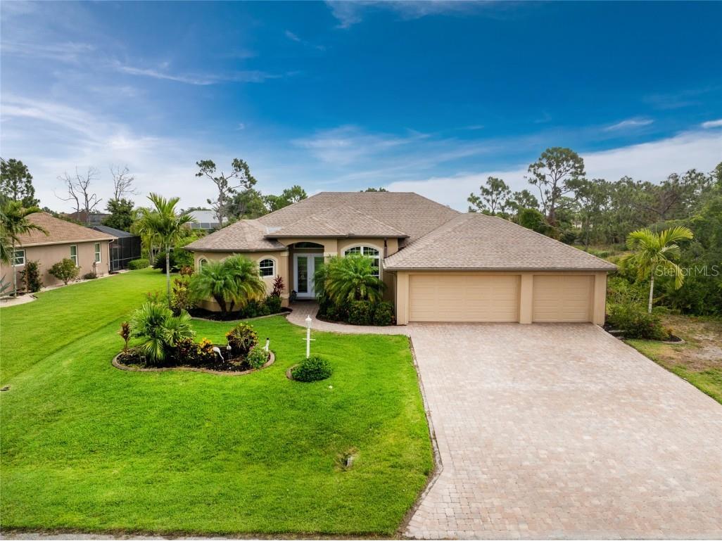 12 Pine Valley Road Rotonda West FL 33947 D6136563 image1
