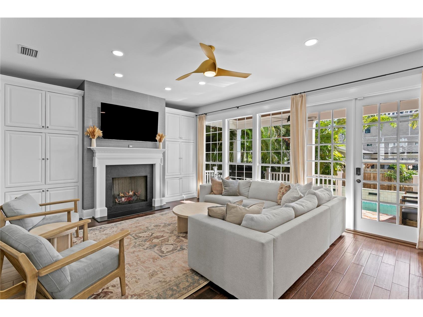 12 S Treasure Drive Tampa FL 33609 TB8486774 image25