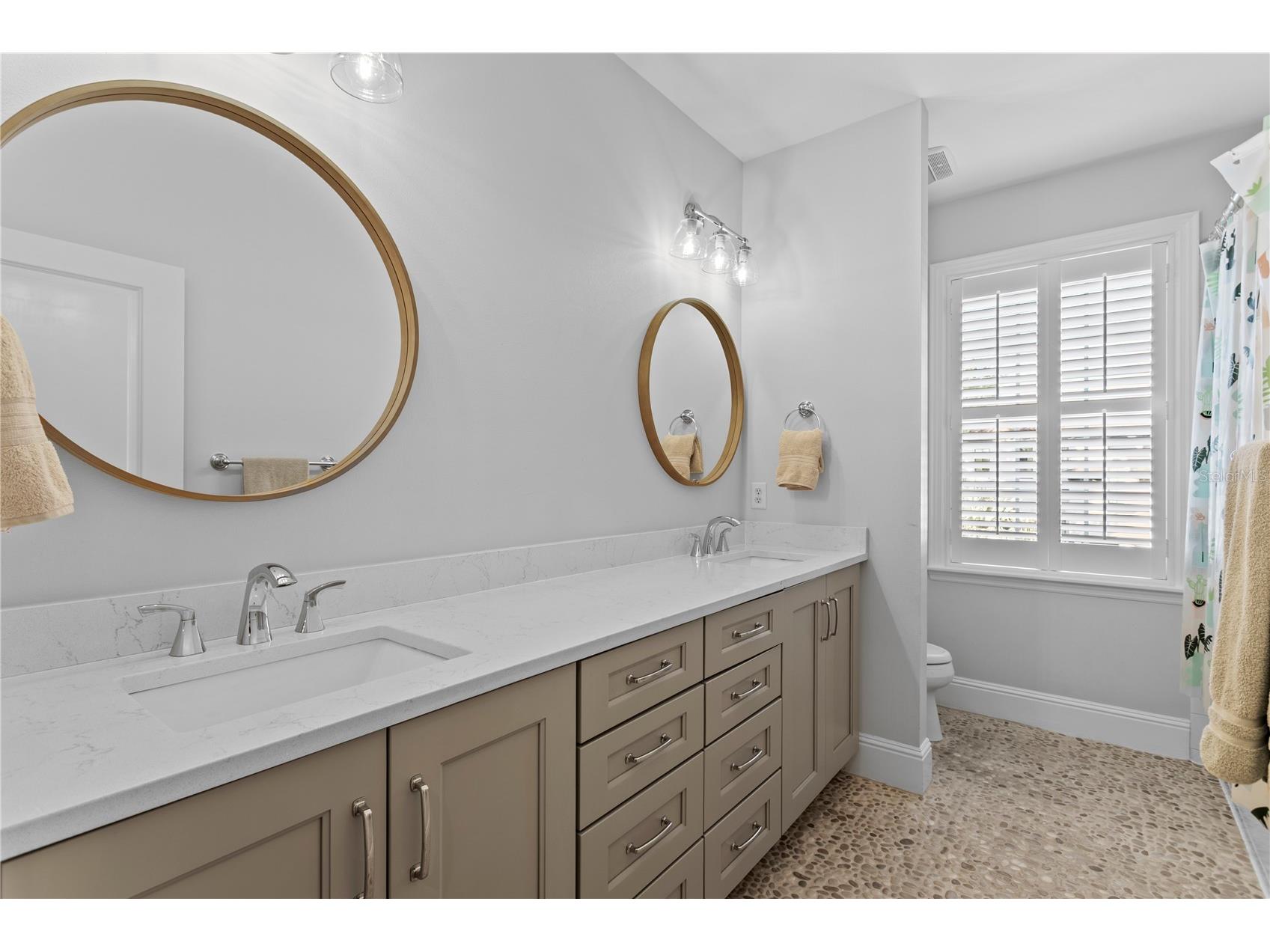 12 S Treasure Drive Tampa FL 33609 TB8486774 image46