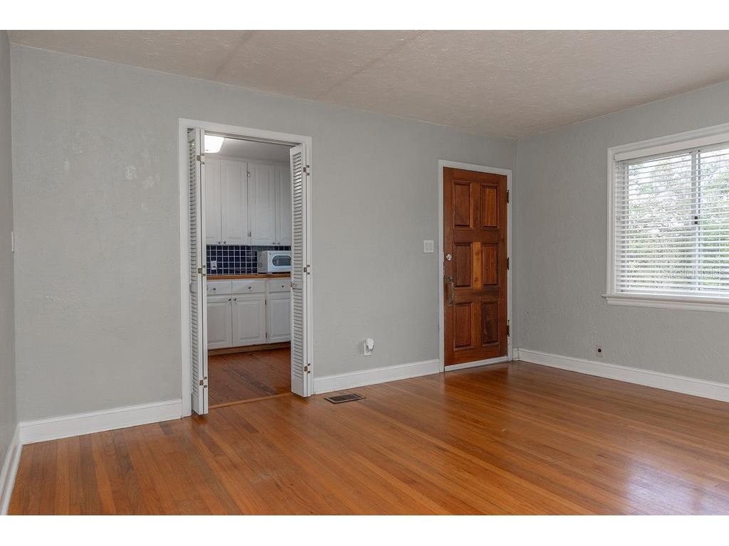 12 S University Circle Deland FL 32724 V4948519 image4