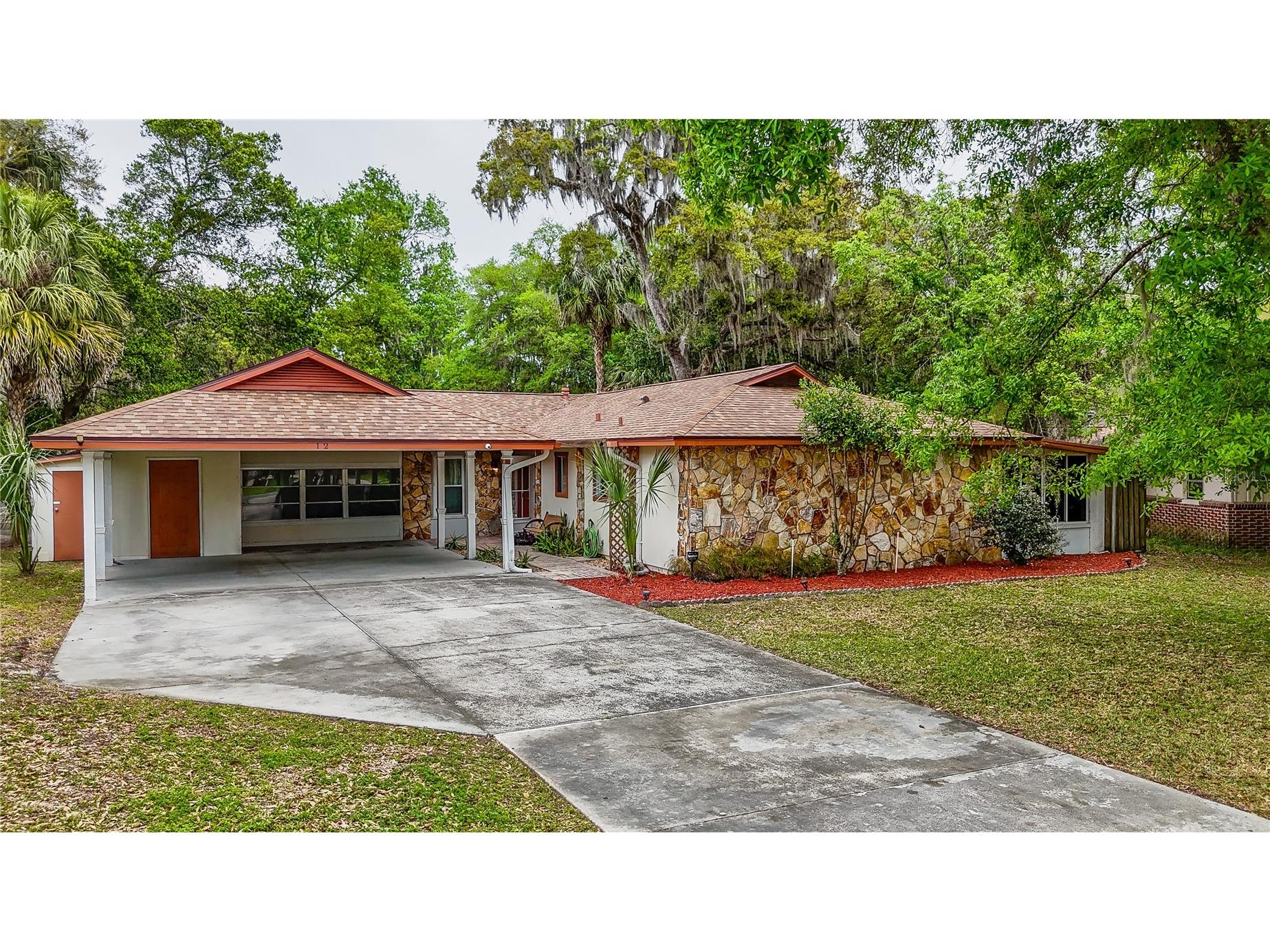 12 Spring Lake Way Ocala FL 34472 OM721541 image1