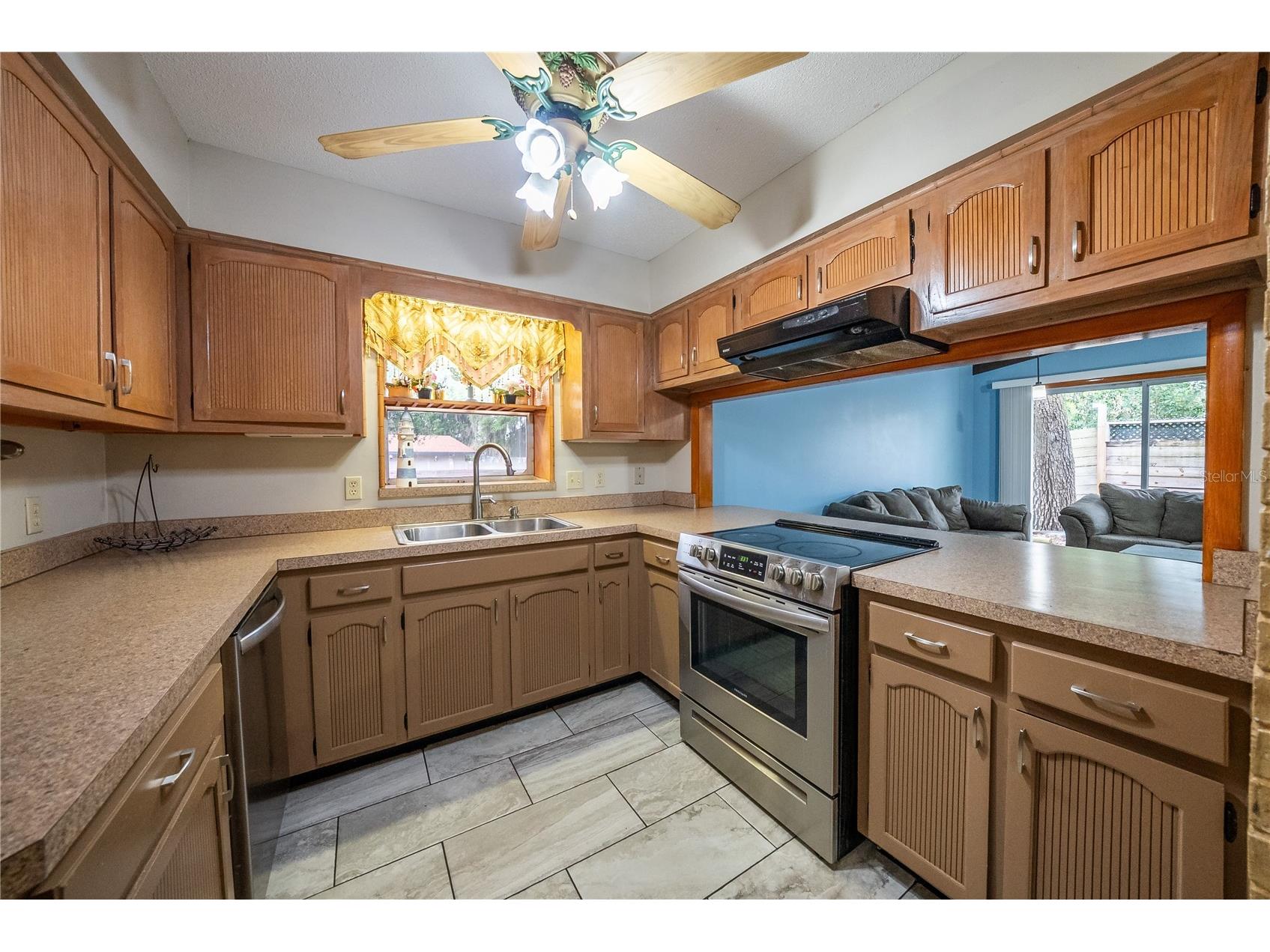12 Spring Lake Way Ocala FL 34472 OM721541 image10