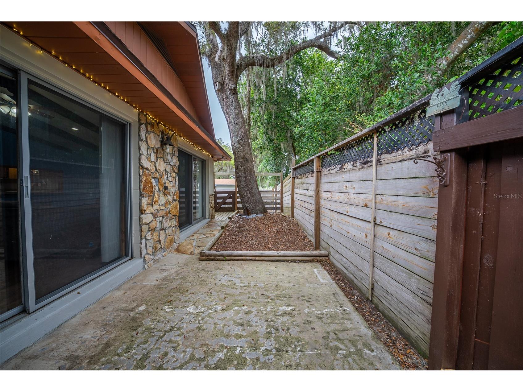 12 Spring Lake Way Ocala FL 34472 OM721541 image48