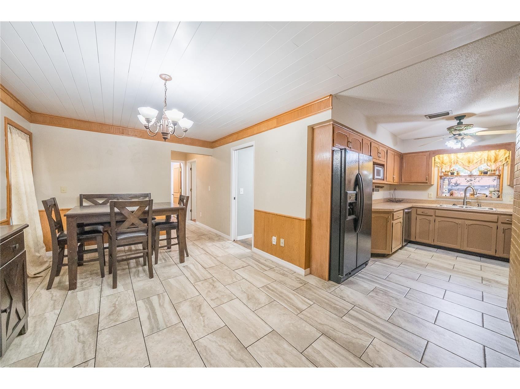 12 Spring Lake Way Ocala FL 34472 OM721541 image9
