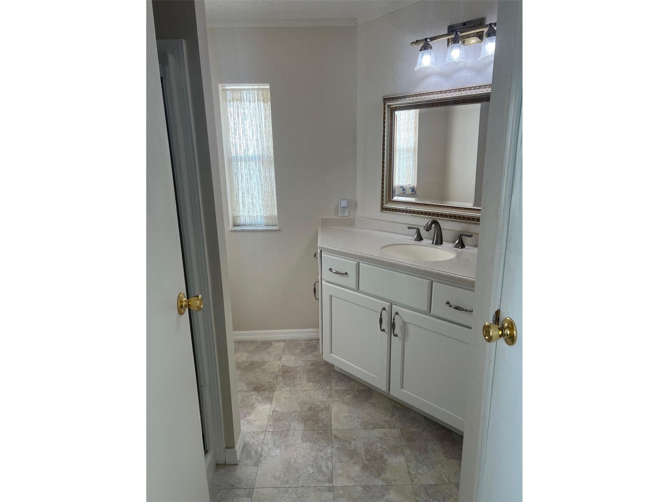 12 Thatch Palm Street W Largo FL 33770 TB8515493 image26