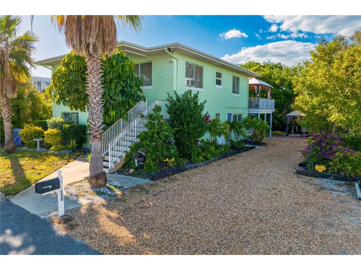 120 118th Avenue Treasure Island FL 33706 U8219499 image1