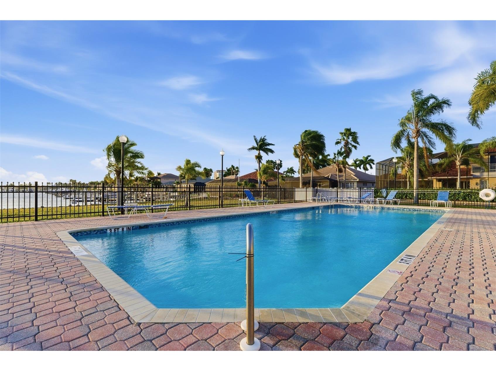 120 12th Avenue E Palmetto FL 34221 - MANATEE RIVER A4679710 image96