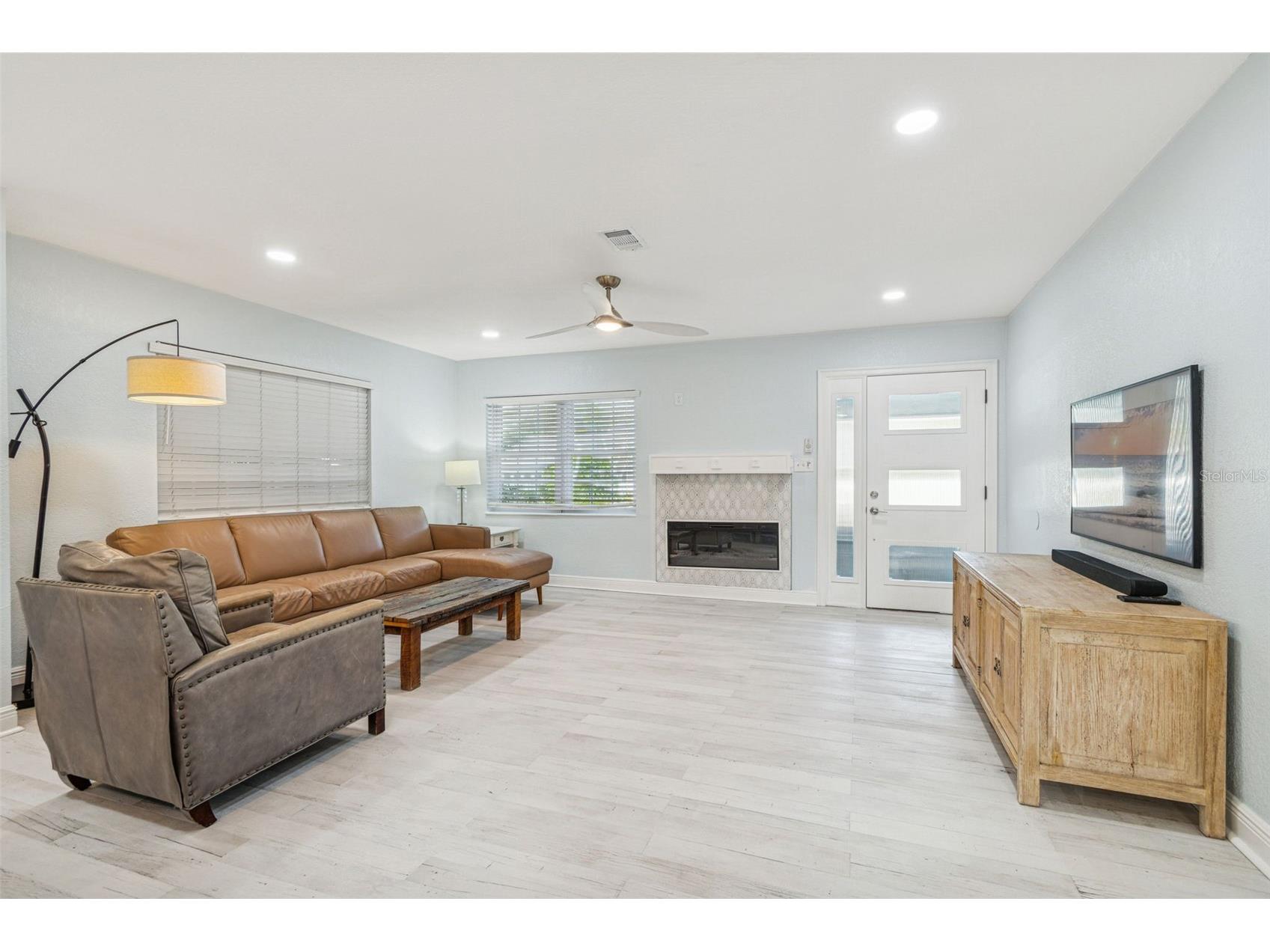 120 19th Avenue N Saint Petersburg FL 33704 TB8460575 image14