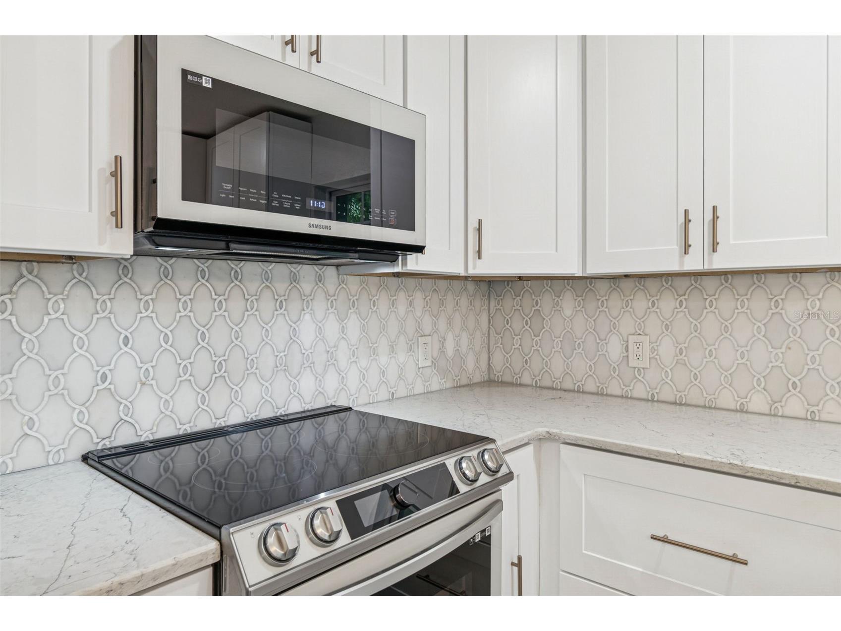 120 19th Avenue N Saint Petersburg FL 33704 TB8460575 image18