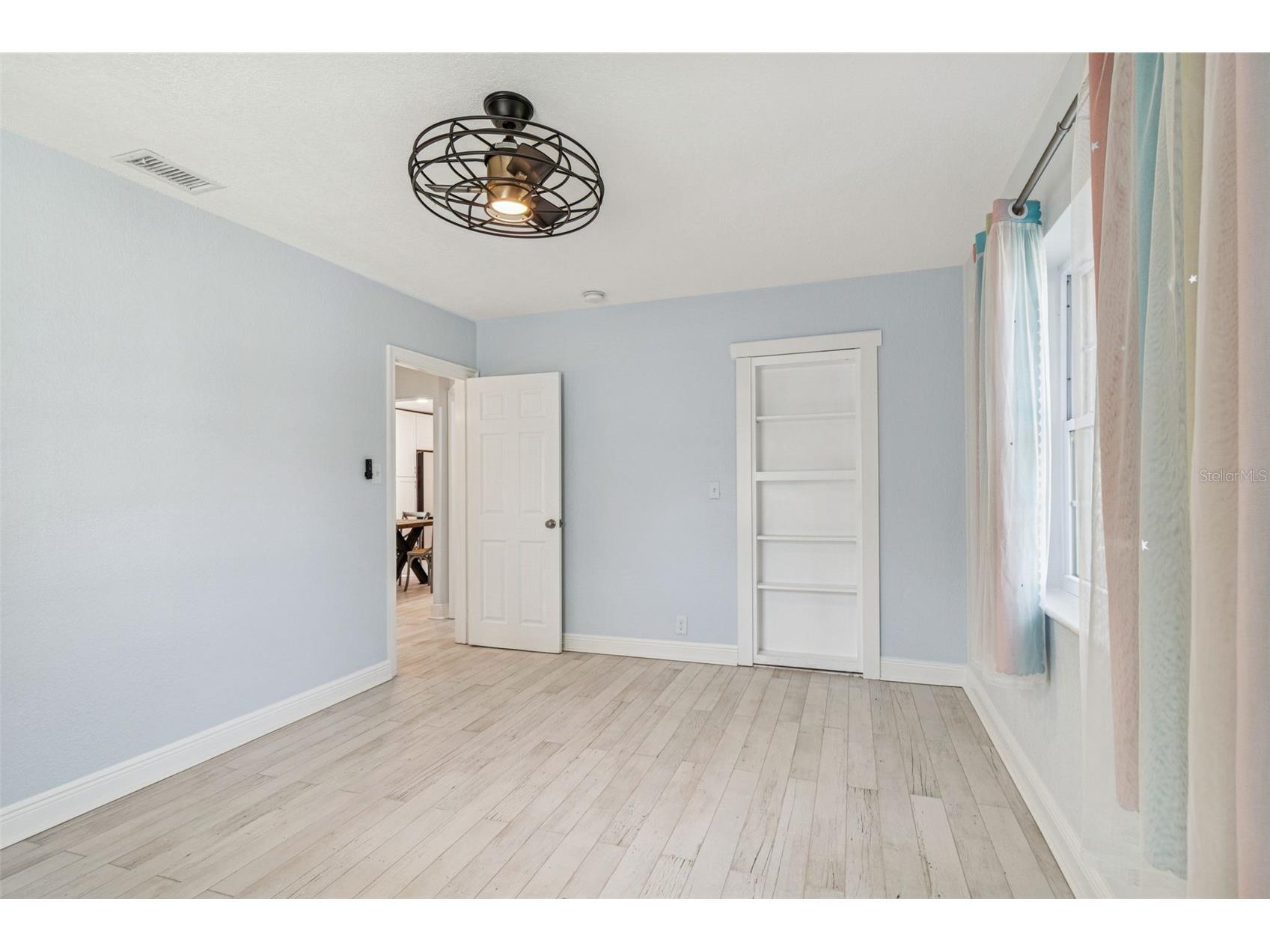 120 19th Avenue N Saint Petersburg FL 33704 TB8460575 image37