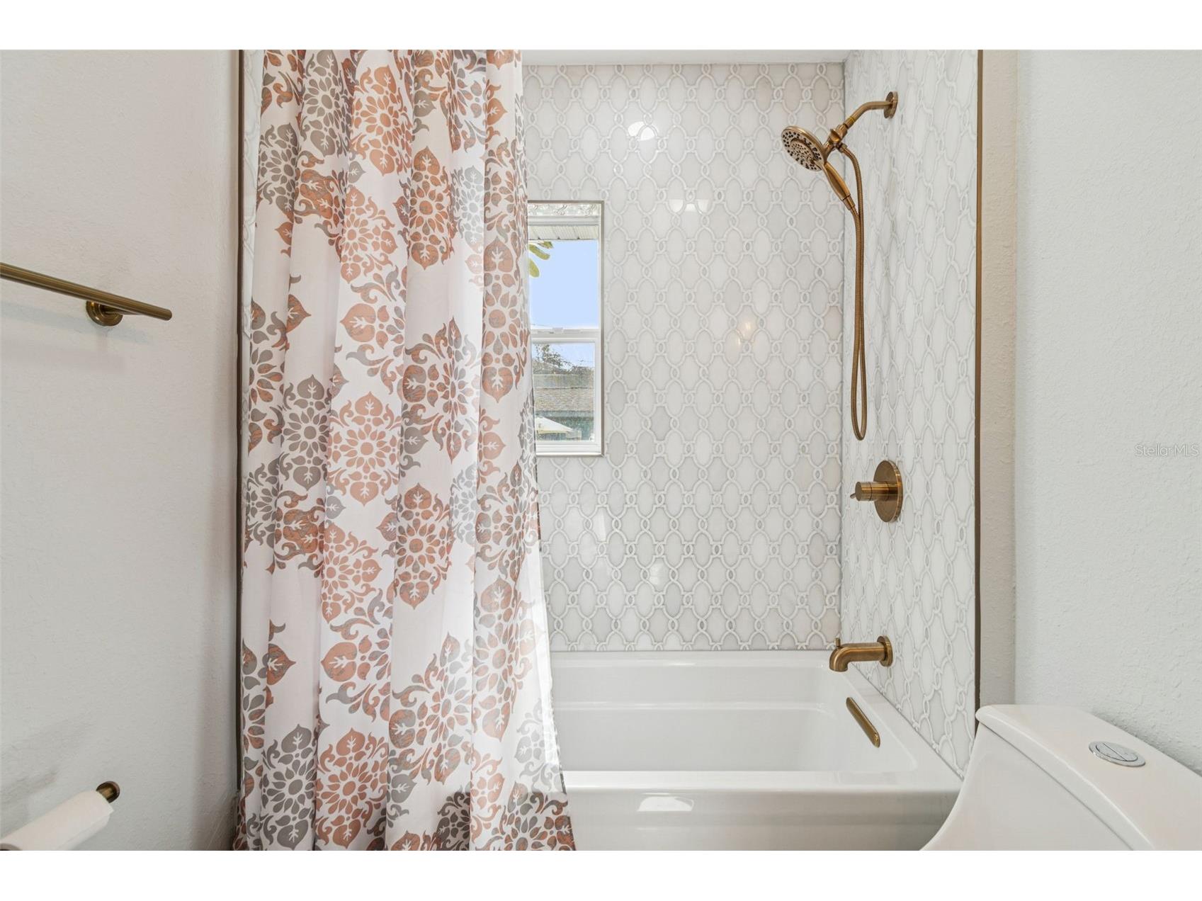 120 19th Avenue N Saint Petersburg FL 33704 TB8460575 image39