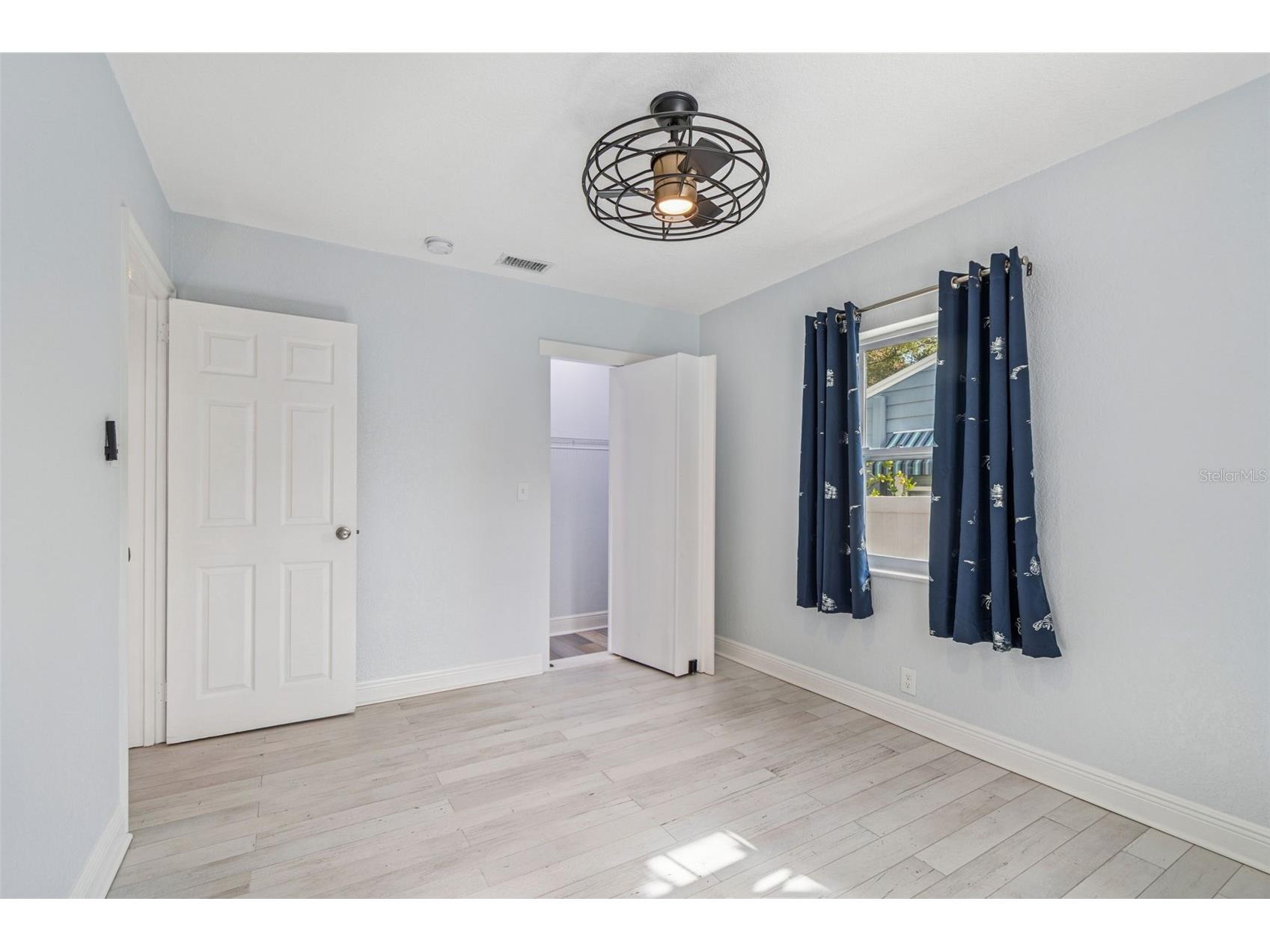 120 19th Avenue N Saint Petersburg FL 33704 TB8460575 image43