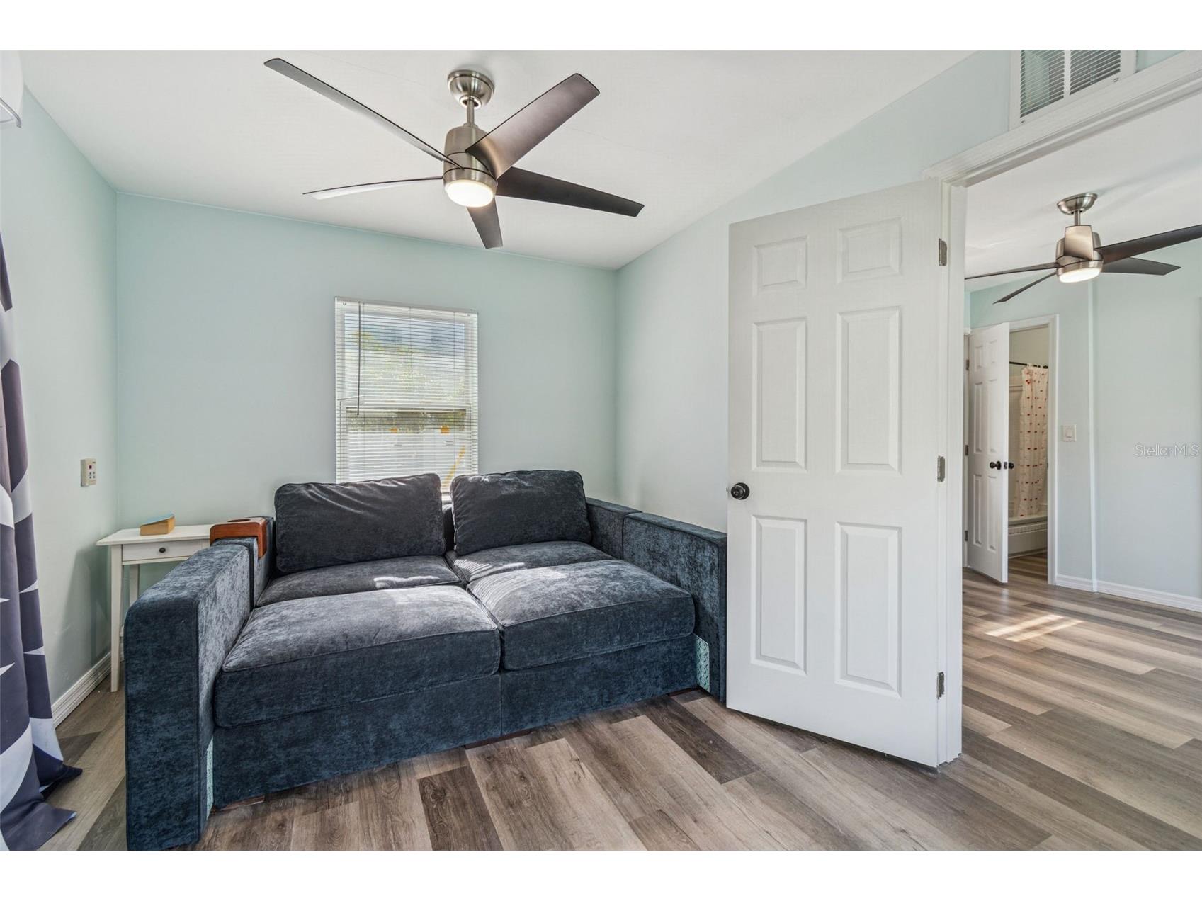 120 19th Avenue N Saint Petersburg FL 33704 TB8460575 image80