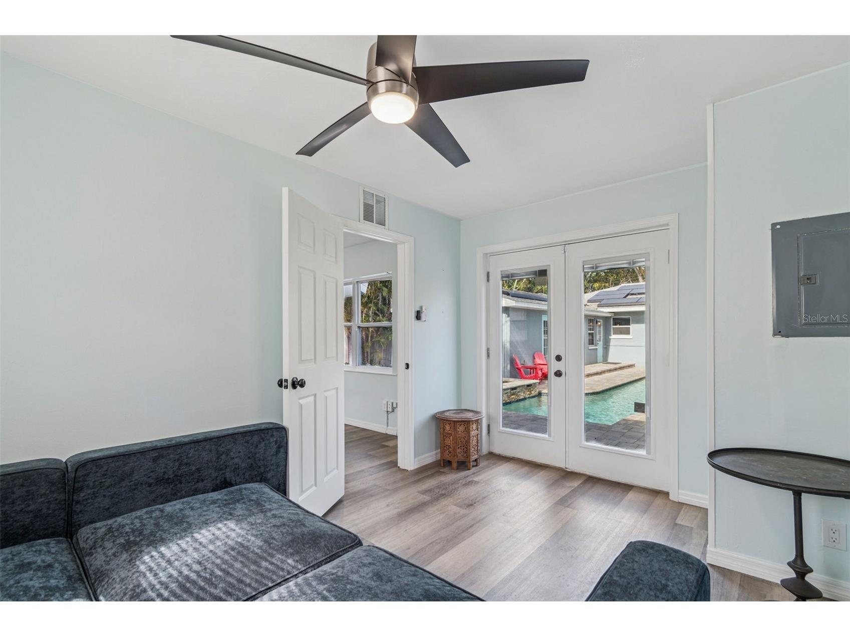 120 19th Avenue N Saint Petersburg FL 33704 TB8460575 image81