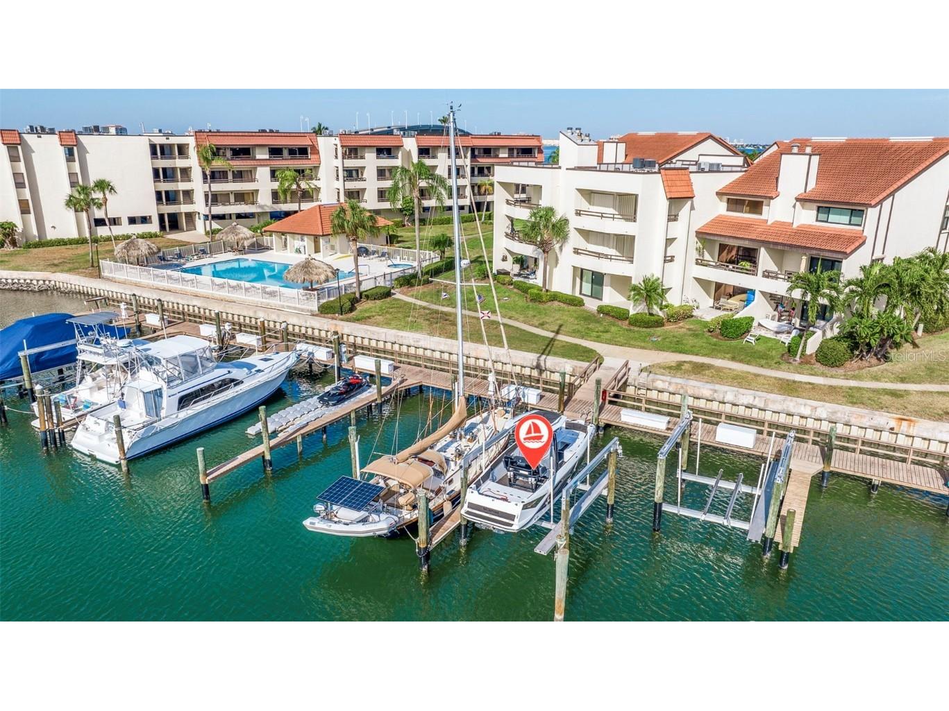 120 1st Street E #109 Tierra Verde FL 33715 - TAMPA BAY TB8391330 image1