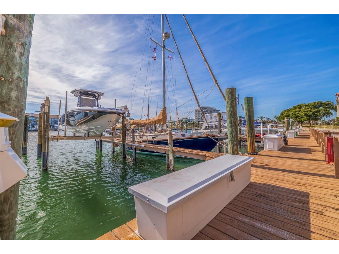 120 1st Street E #109 Tierra Verde FL 33715 - TAMPA BAY TB8391330 image40