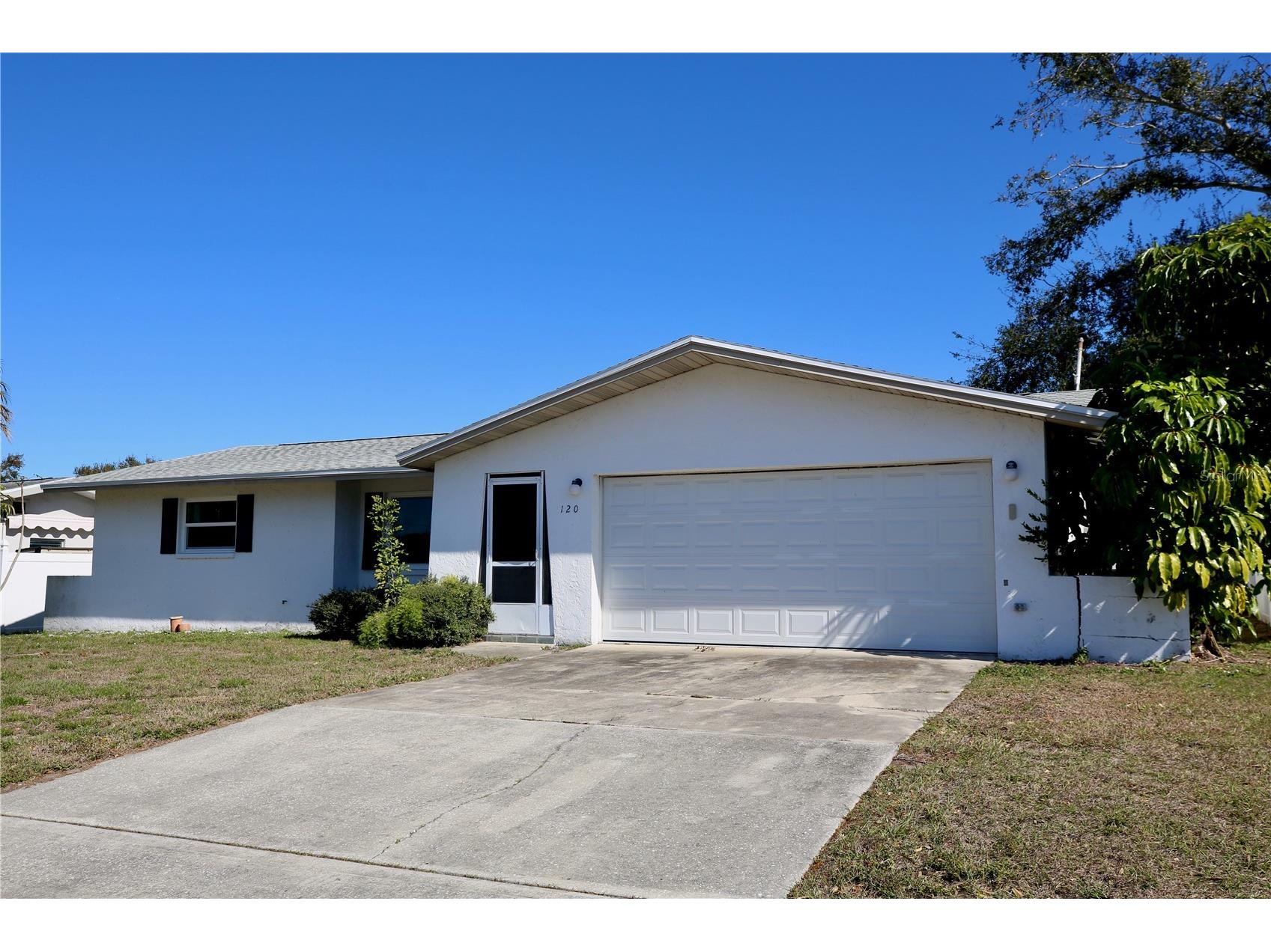 120 20th Street SW Largo FL 33770 TB8463740 image1