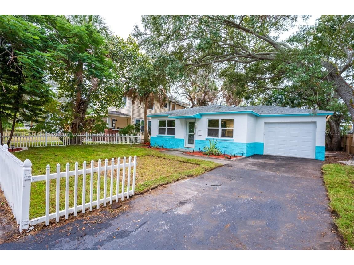 120 21st Avenue S Saint Petersburg FL 33705 O6159319 image1